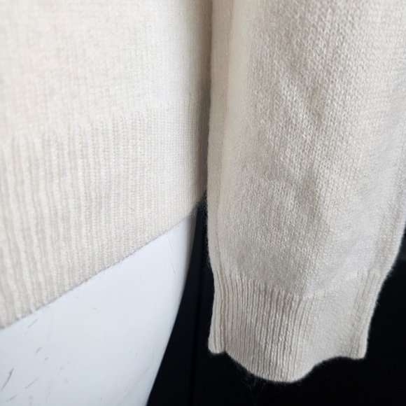 CHARTER CLUB Ivory Cashmere Crew Neck Sweater Size P/M NWT - Picture 5 of 9